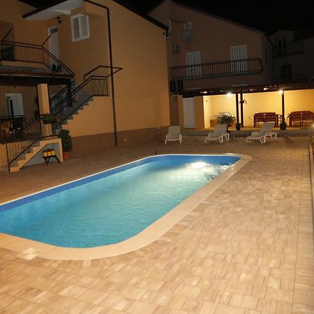 Apartmani Sprljan Водице Екстер'єр фото