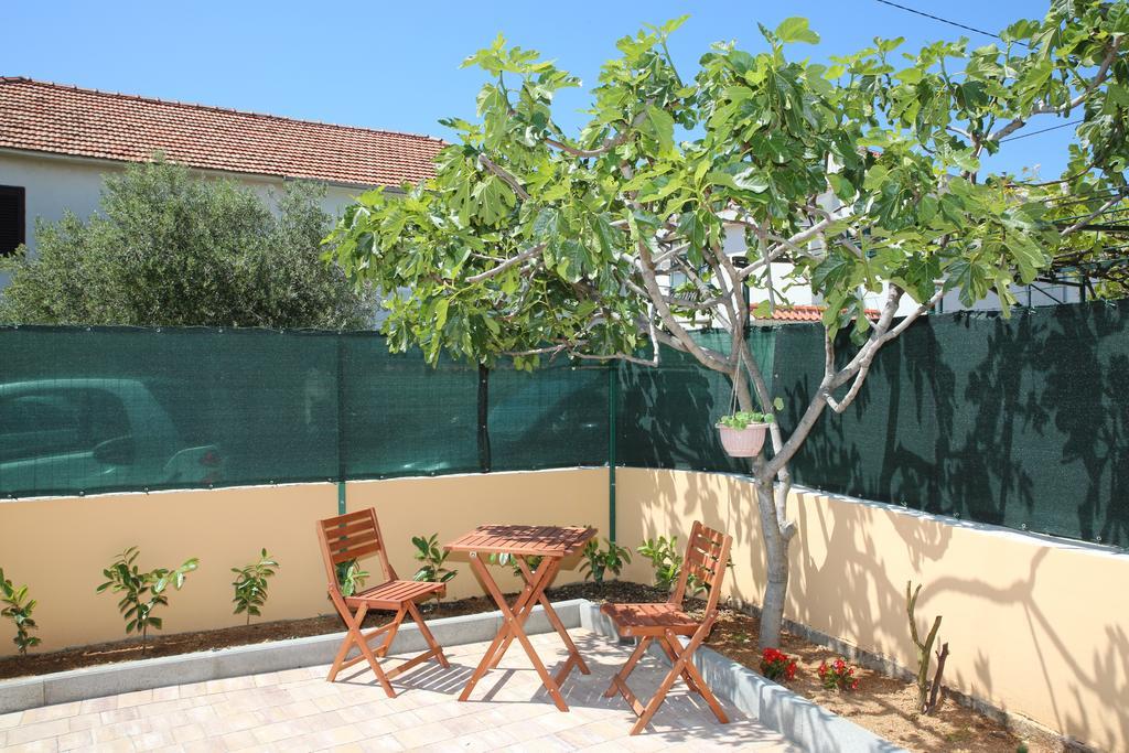 Apartmani Sprljan Водице Екстер'єр фото