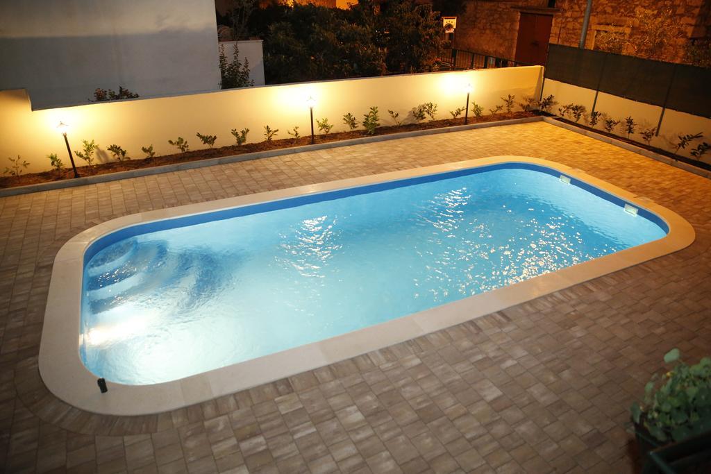 Apartmani Sprljan Водице Екстер'єр фото